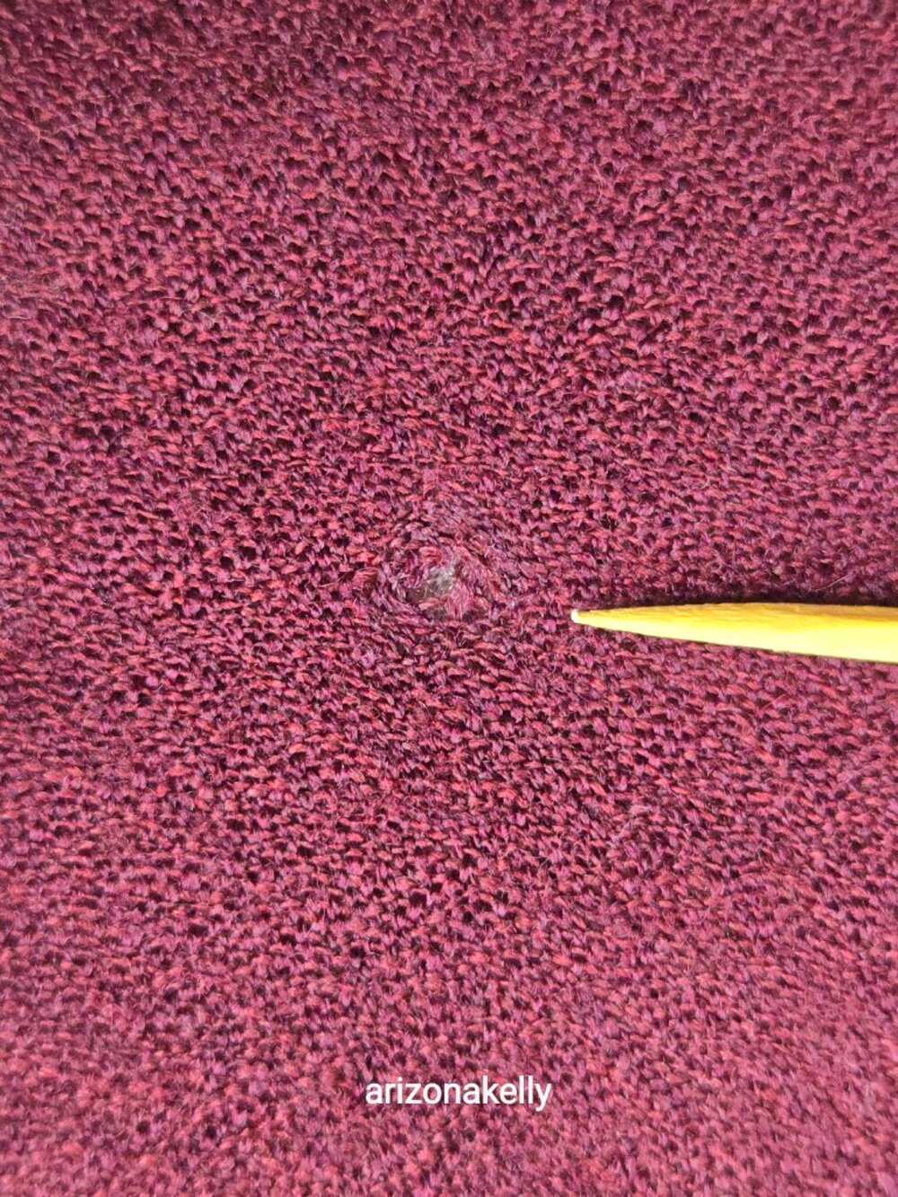 Wilfred Unworn WOOL Blanket Scarf Tiny Treated Hole Burgundy - Picture 3 of 10